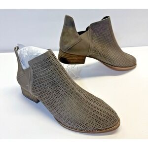 Vince Camuto Celena Perforated Suede Ankle Booties Women's 9.5 Wide Suede NWB